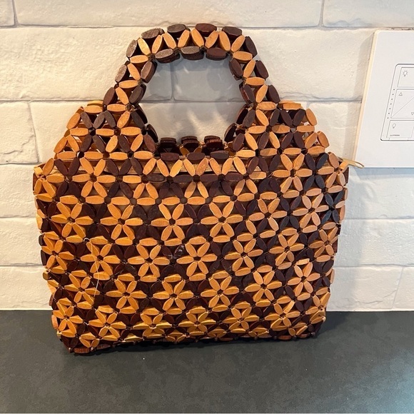 Wooden daisy macrame handbag - Picture 2 of 13